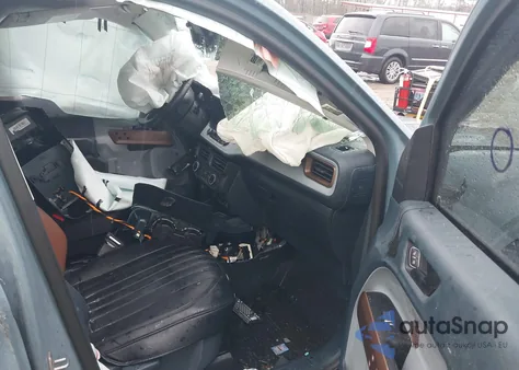 2022 Ford Maverick Lariat из США, поврежденный, VIN 3FTTW8E38NRA65862